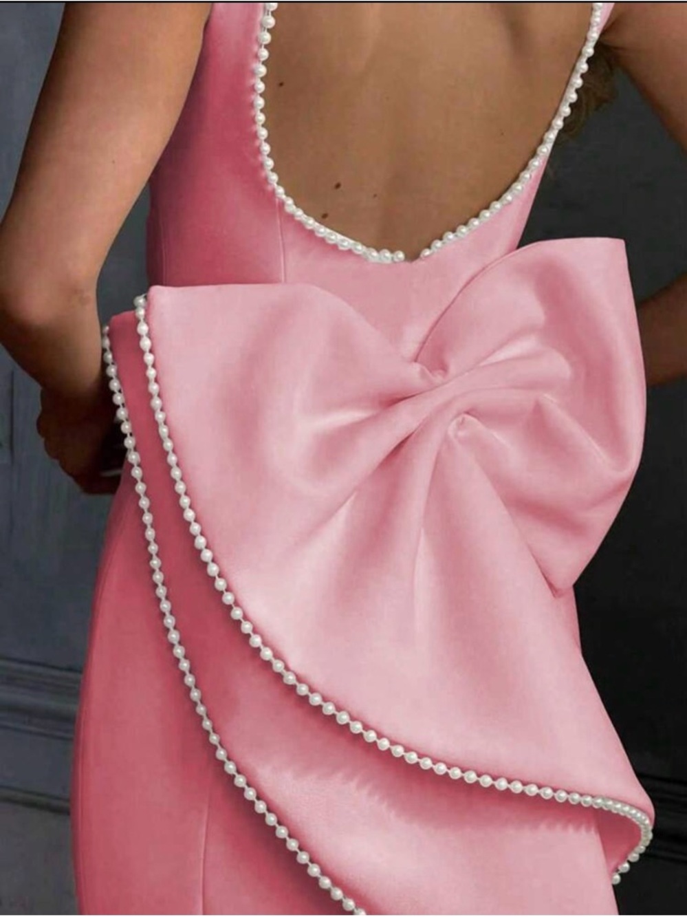 Elegant Pink Pearl-Trim Bow Back Evening Dress - Picture 4 of 9